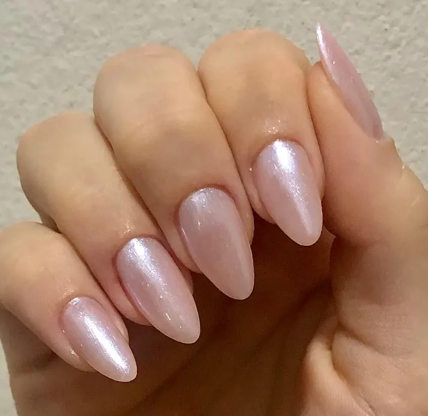 unhas peroladas