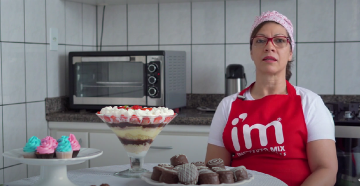 Curso de Confeitaria: A Inspiração por Trás do Sucesso de Mais uma Aluna do Instituto Mix