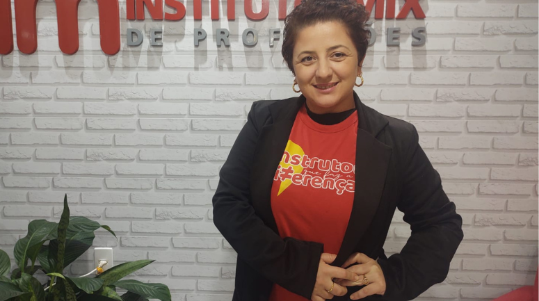 Instituto Mix de Garopaba - SC: Lilia Fernandes da Silva um Case de Sucesso