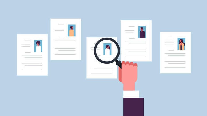 Como fazer um bom currículo e aumentar suas chances no mercado?